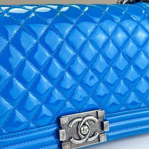 Chanel Blue Patent Leather Medium Boy Bag Shoulder Bag Crossbody - Picture 7 of 9